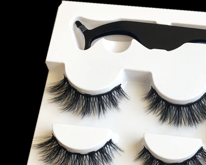 Magnetic False Eyelashes – Reusable Natural Look Lashes with Cotton Band for Effortless Glamour